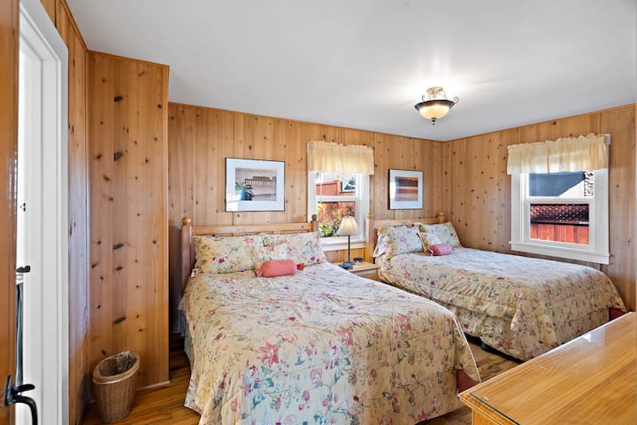 Druga spavaća soba 2 bračna kreveta (160x200)