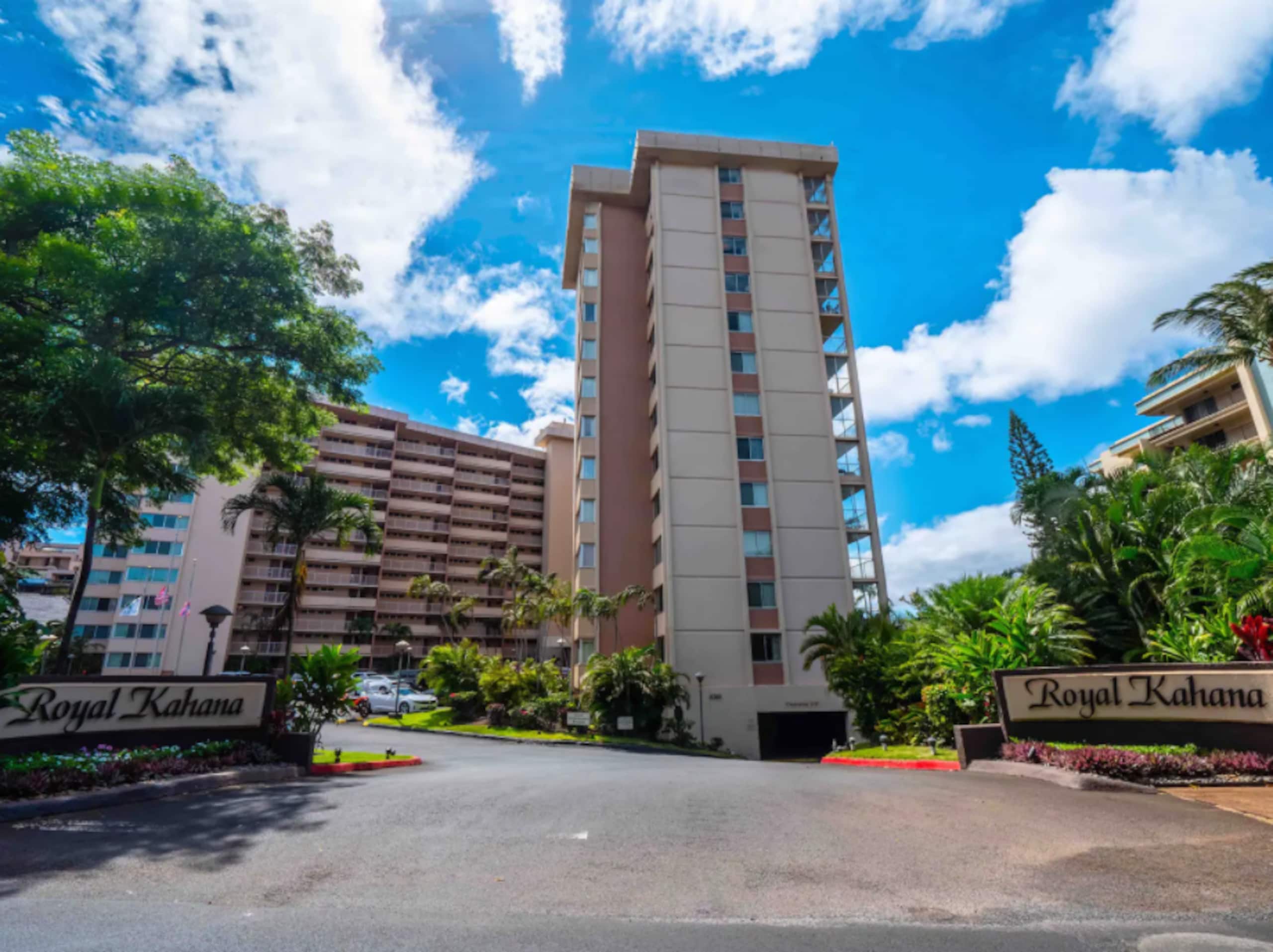 Condo in Lahaina · ★4.93 · Studio · 2 beds · 1 bath - Image 26