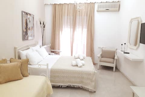 Artemis home