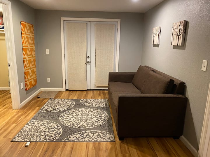 Private Patio/garden 2 Beds1bath Walkout Basement - Westminster, CO