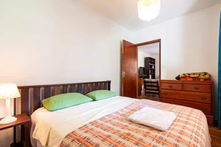 Dvojposteľová izba alebo 2 jednolôžkové domy A