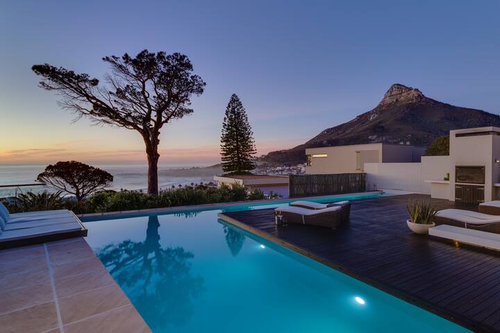 Serenity 18 Ronald Road Camps Bay (Views & Solar) gallery image 2