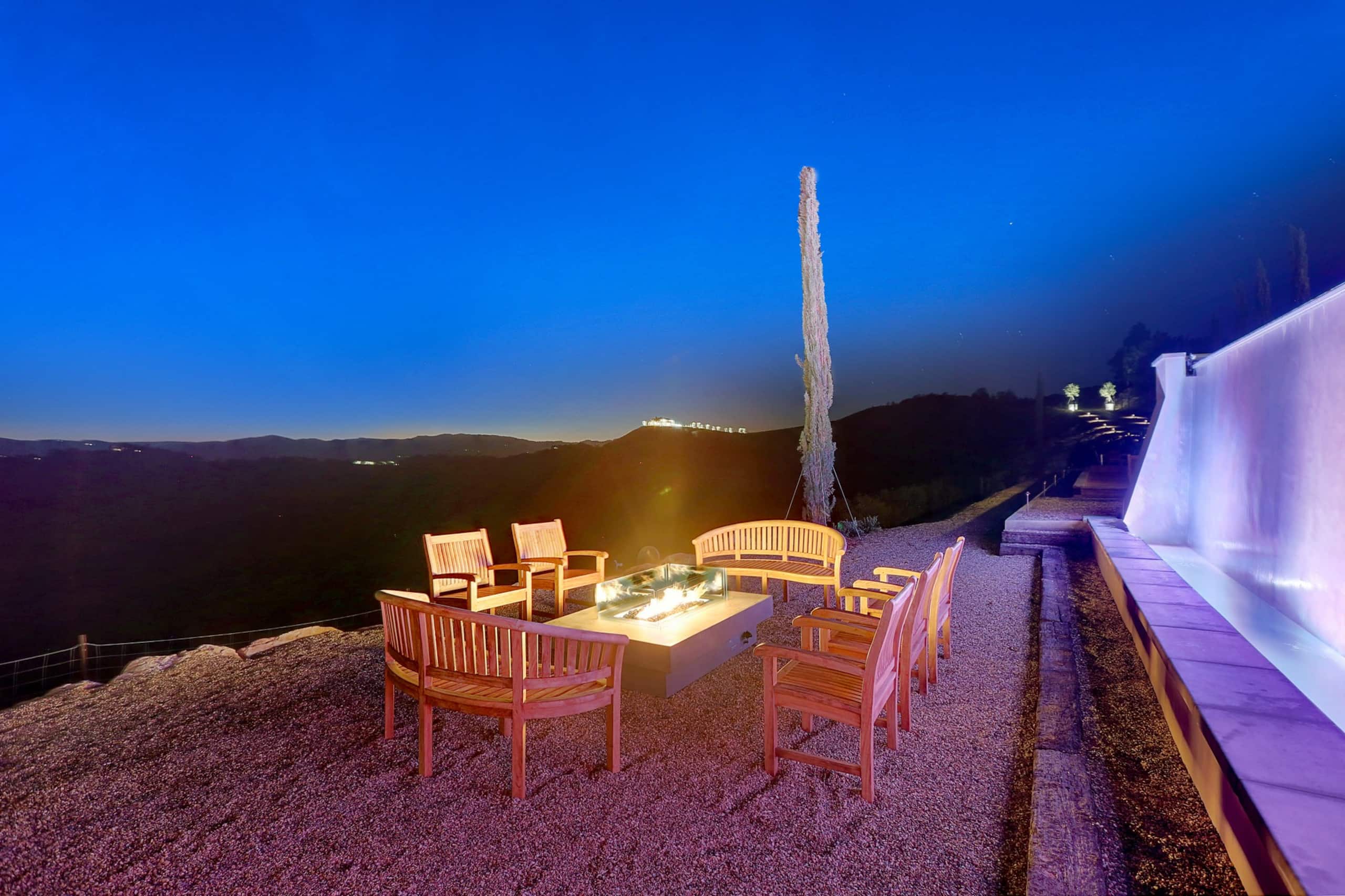 70-Acre Estate with 360 Vineyard Views - Photo 35