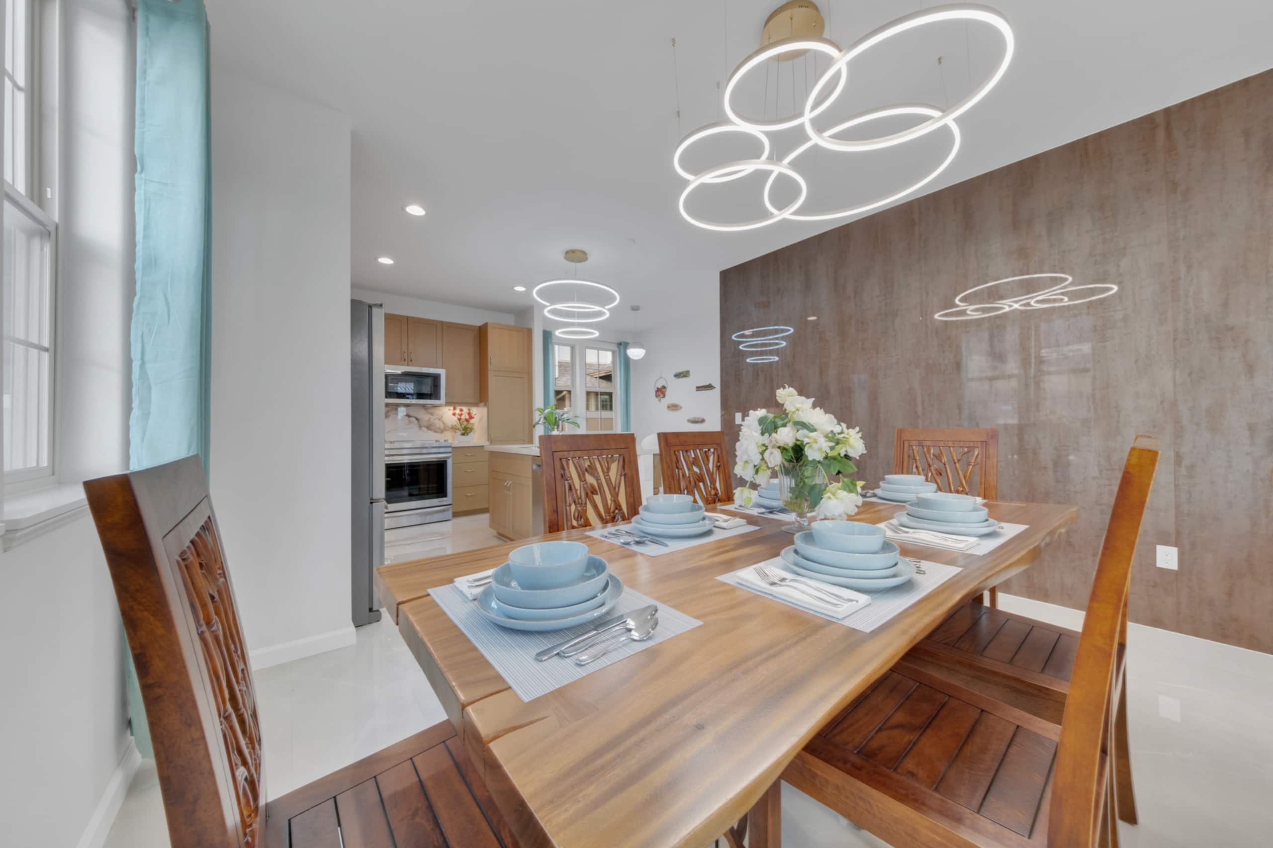 Home in Waianae · ★4.9 · 4 bedrooms · 6 beds · 2.5 private baths - Image 11