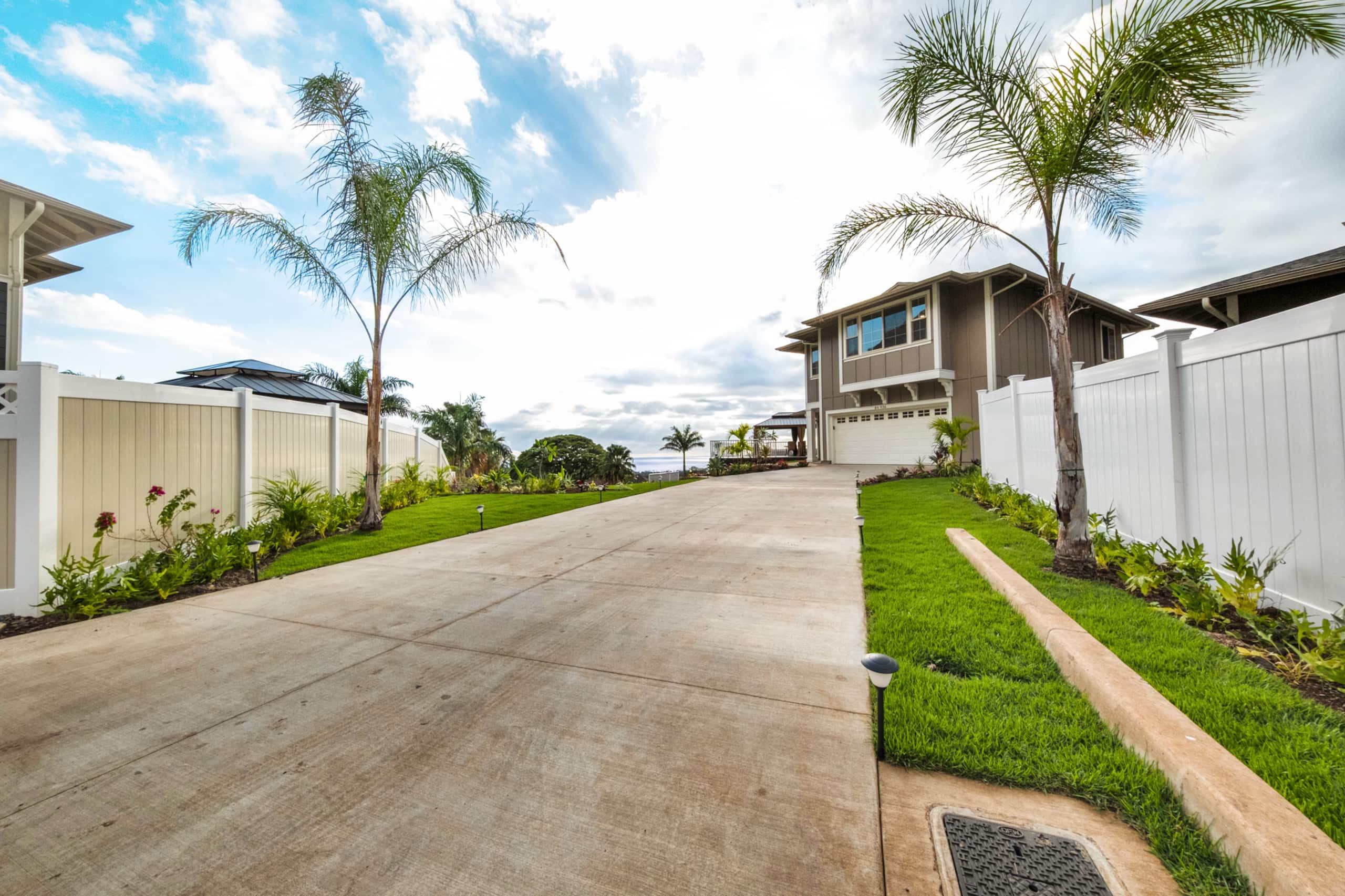Home in Waianae · ★4.9 · 4 bedrooms · 6 beds · 2.5 private baths - Image 25