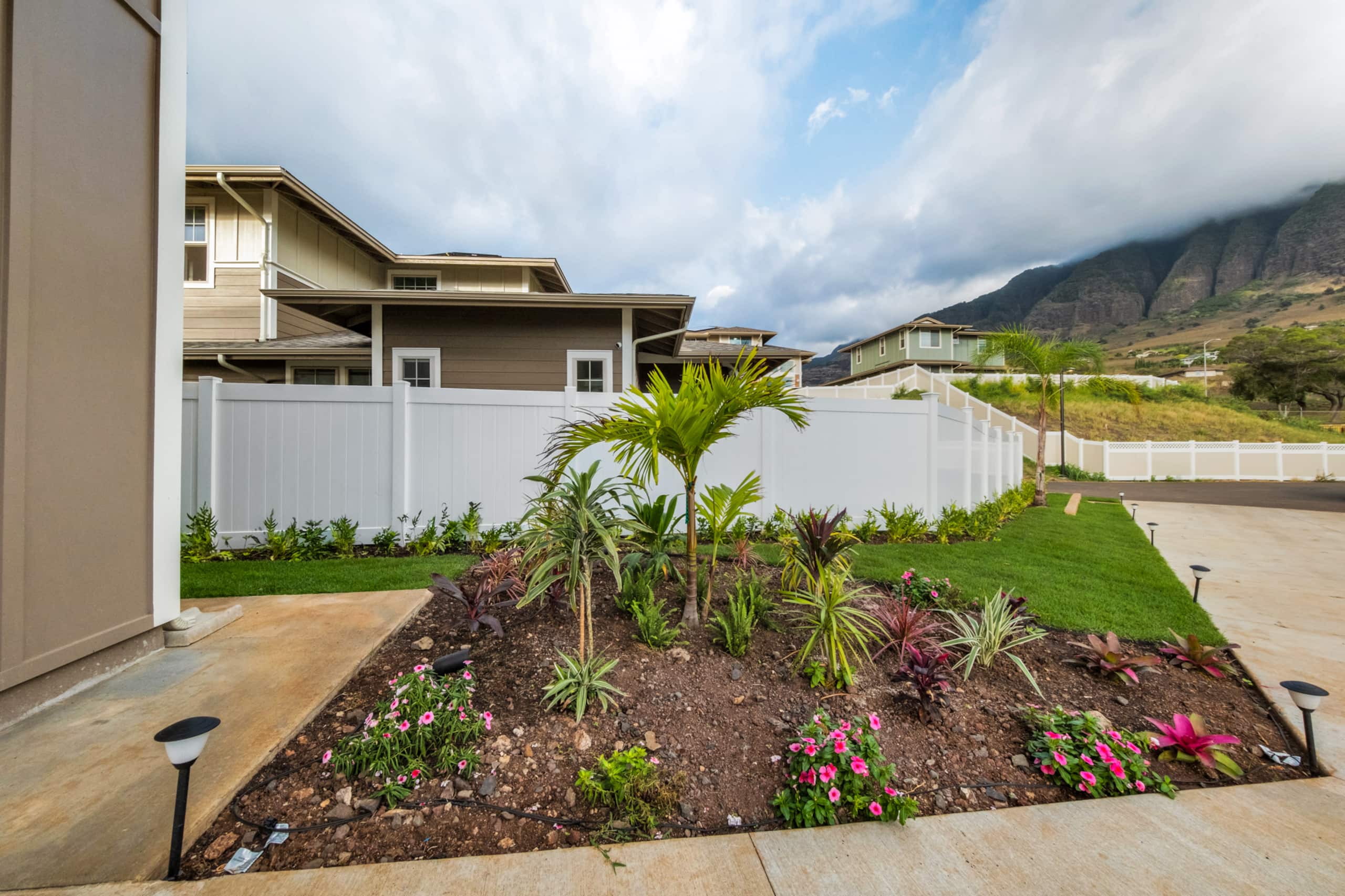 Home in Waianae · ★4.9 · 4 bedrooms · 6 beds · 2.5 private baths - Image 54