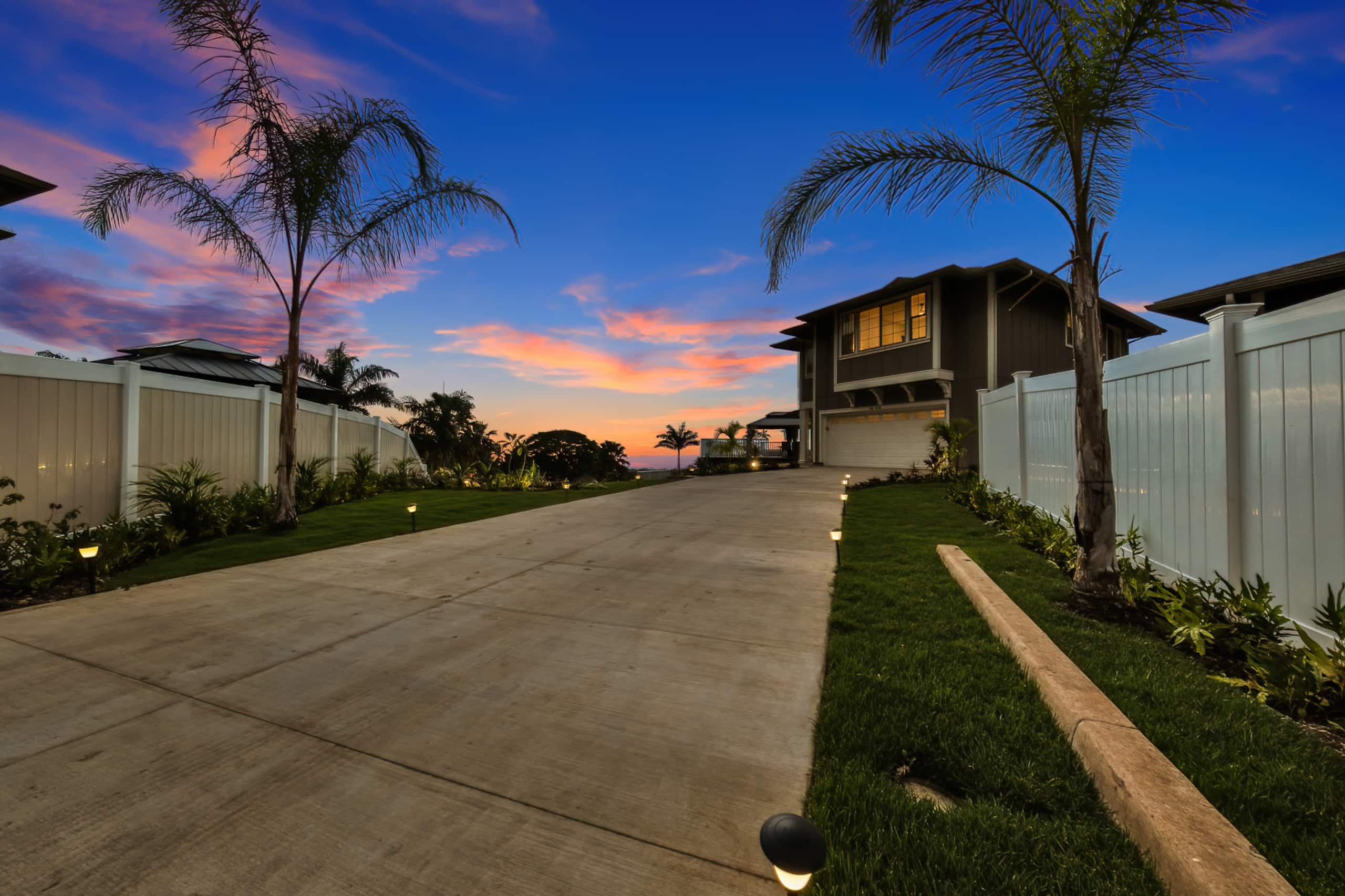 Home in Waianae · ★4.9 · 4 bedrooms · 6 beds · 2.5 private baths - Image 39