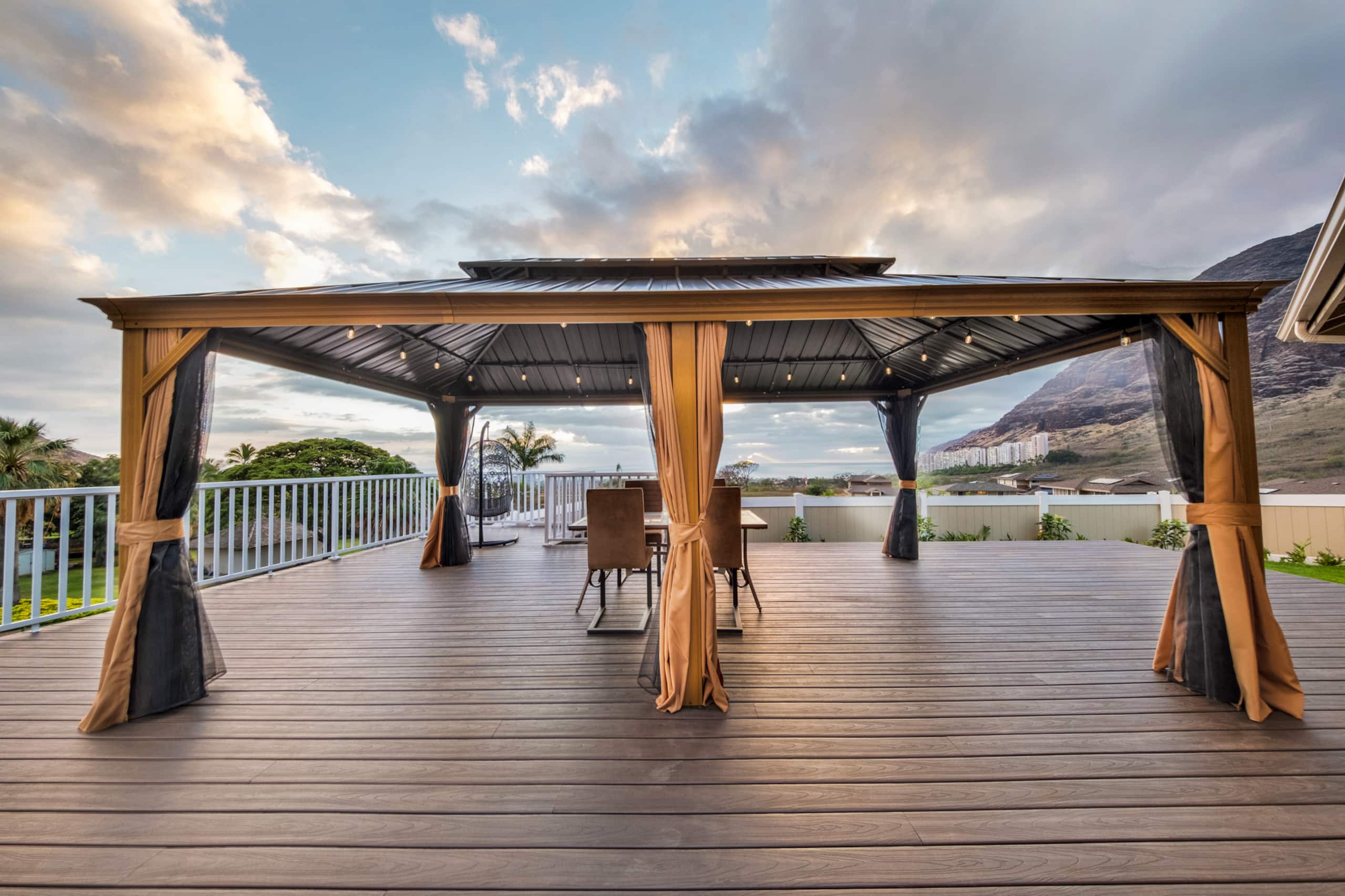 Home in Waianae · ★4.9 · 4 bedrooms · 6 beds · 2.5 private baths - Image 57