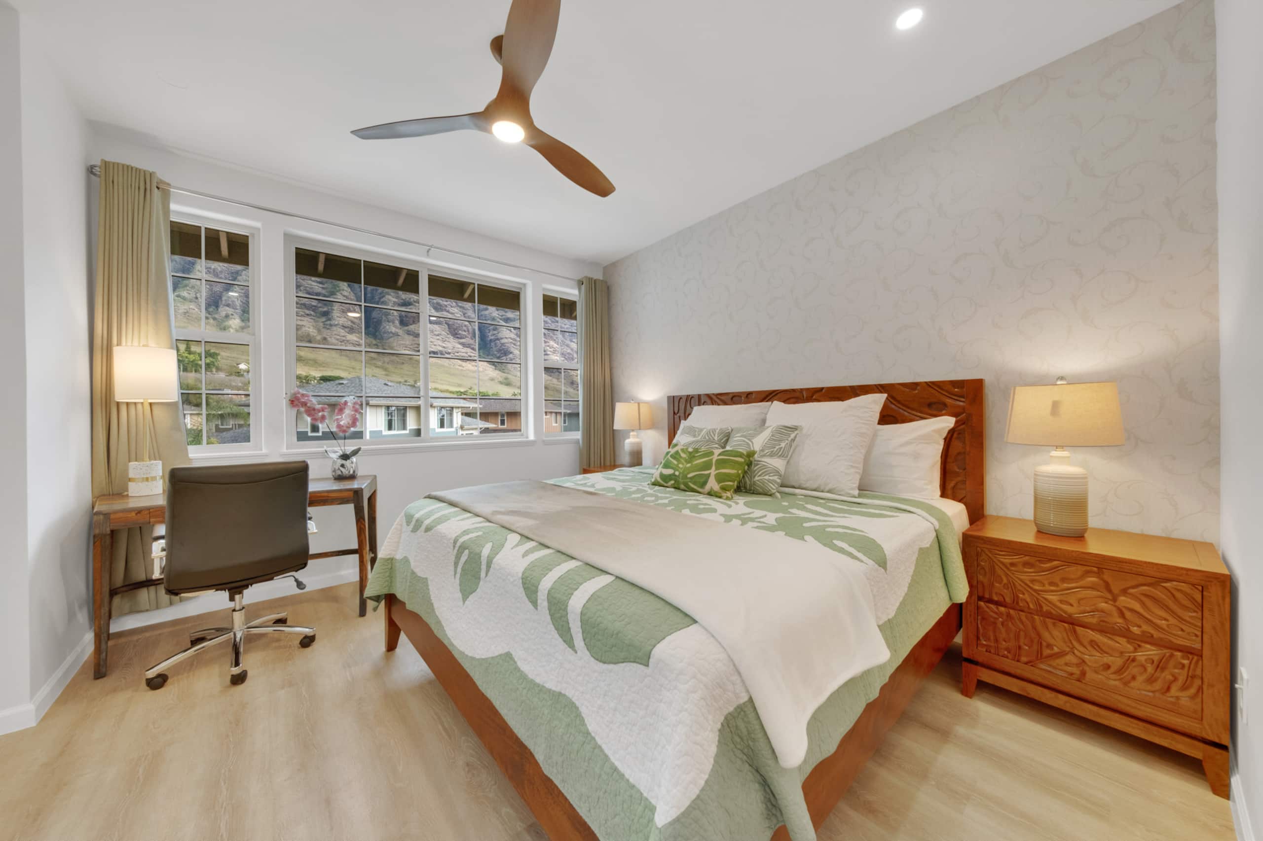 Home in Waianae · ★4.9 · 4 bedrooms · 6 beds · 2.5 private baths - Image 37
