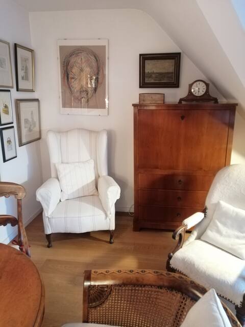 Leistungsstarkes Airbnb: Cosy flat with view on the park in Derendorf