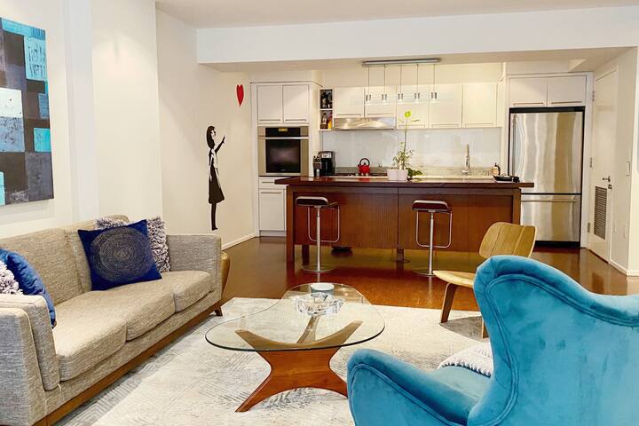 Designer Chelsea Loft: 2 bed, 2 bath: $9500/month gallery image 3