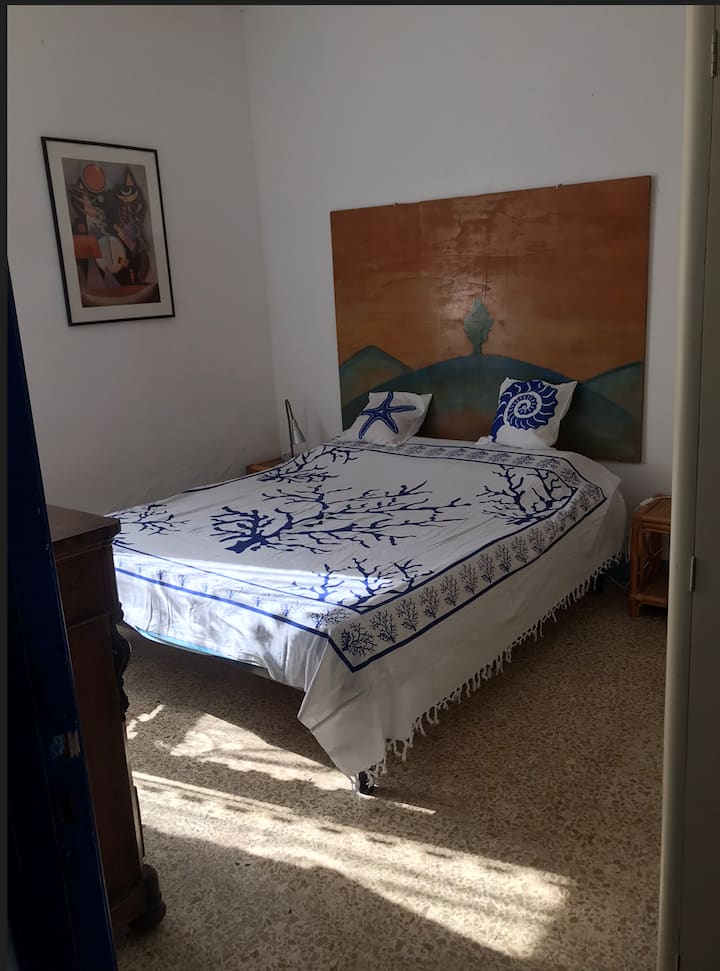 كاميرا matrimoniale /غرفة نوم مزدوجة