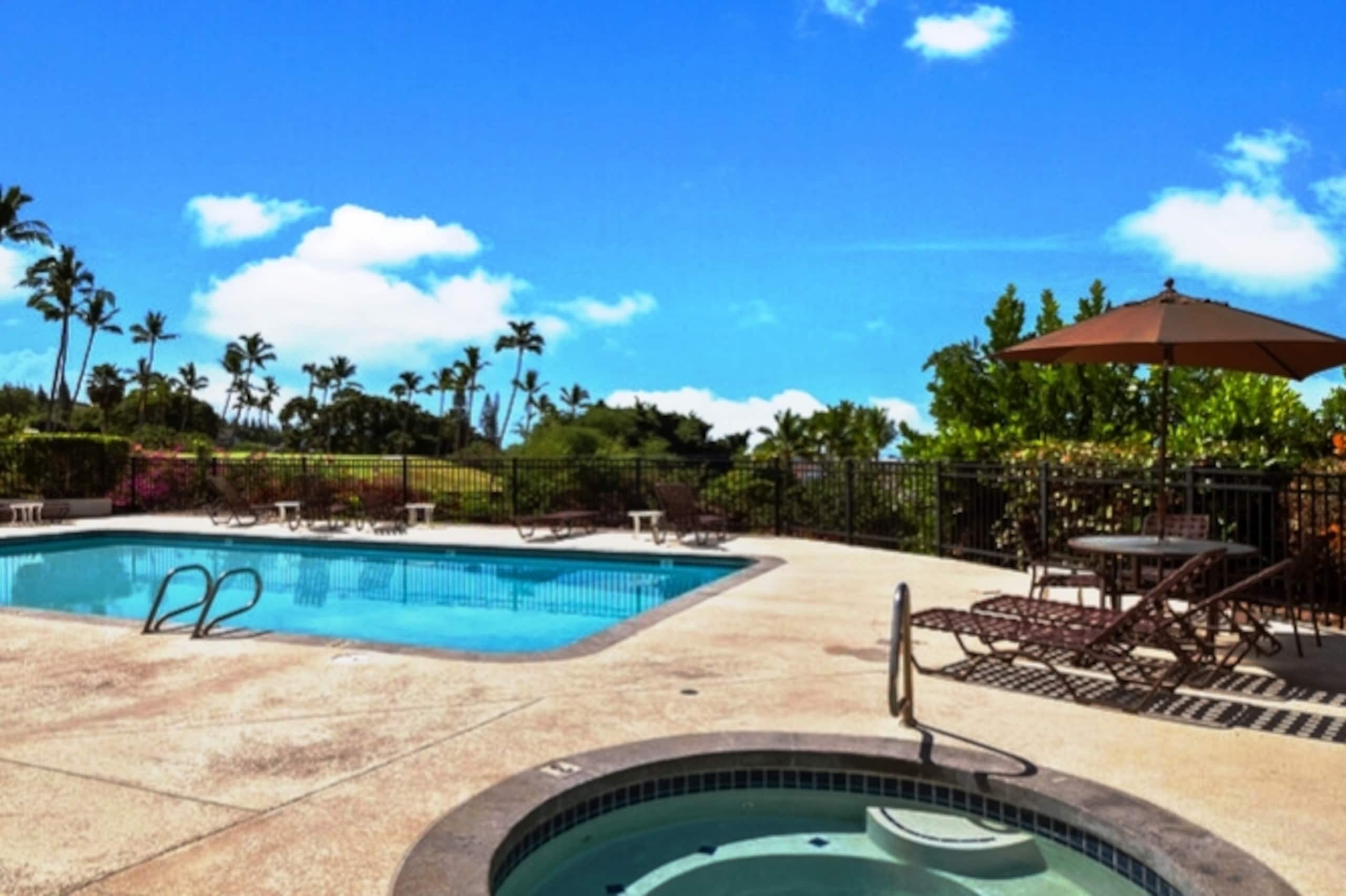 Condo in Kailua-Kona · ★4.9 · 2 bedrooms · 3 beds · 2 private baths - Image 12