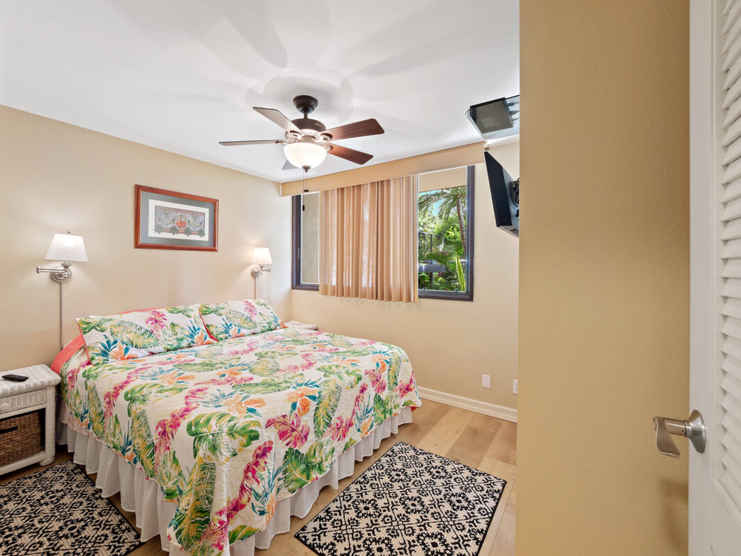 Condo in Kailua-Kona · ★4.9 · 2 bedrooms · 3 beds · 2 private baths - Image 5