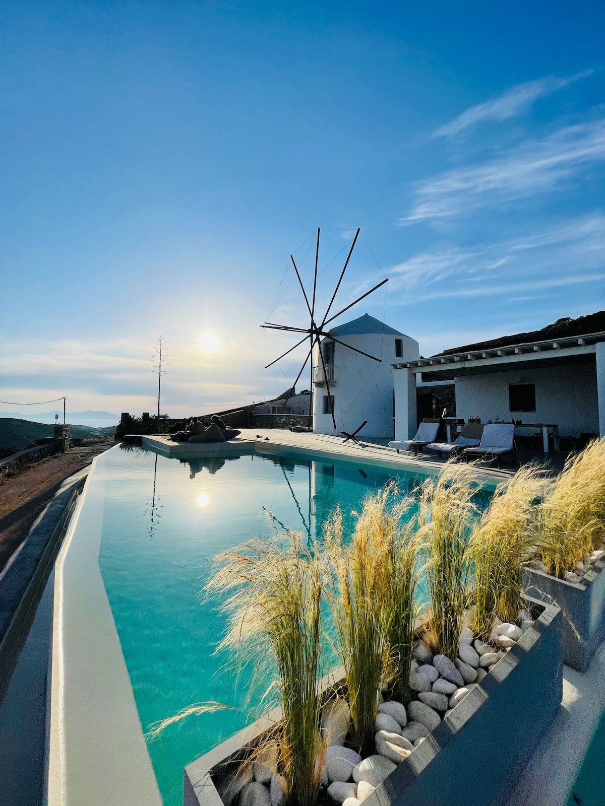 Windmill House with Private Pool Airbnb — photo 2