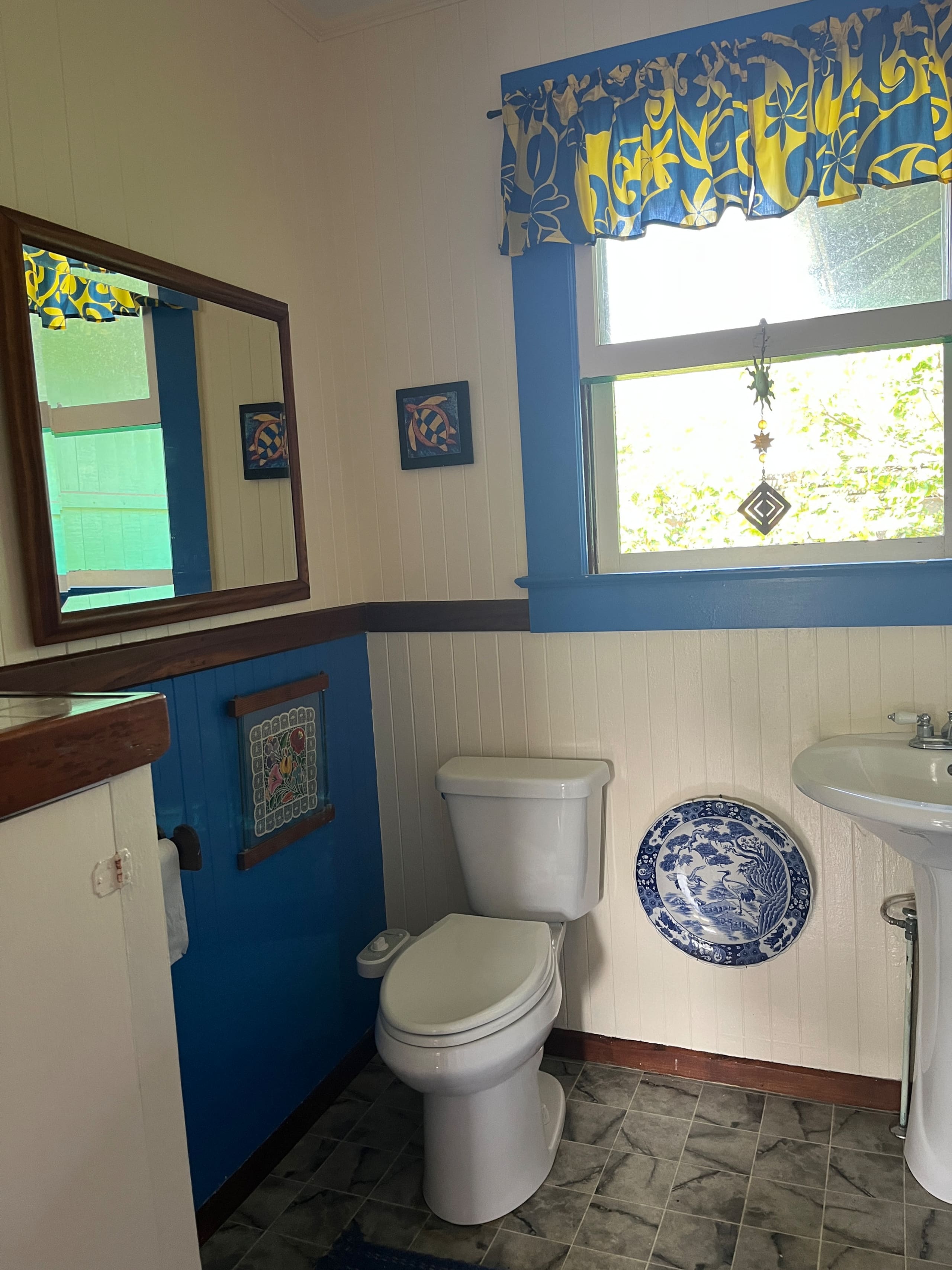 Home in Papaikou · ★4.93 · 1 bedroom · 1 bed · 1 shared bath - Image 14
