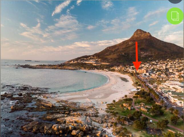 Bright, spacious apartment on Camps Bay beach! gallery image 5