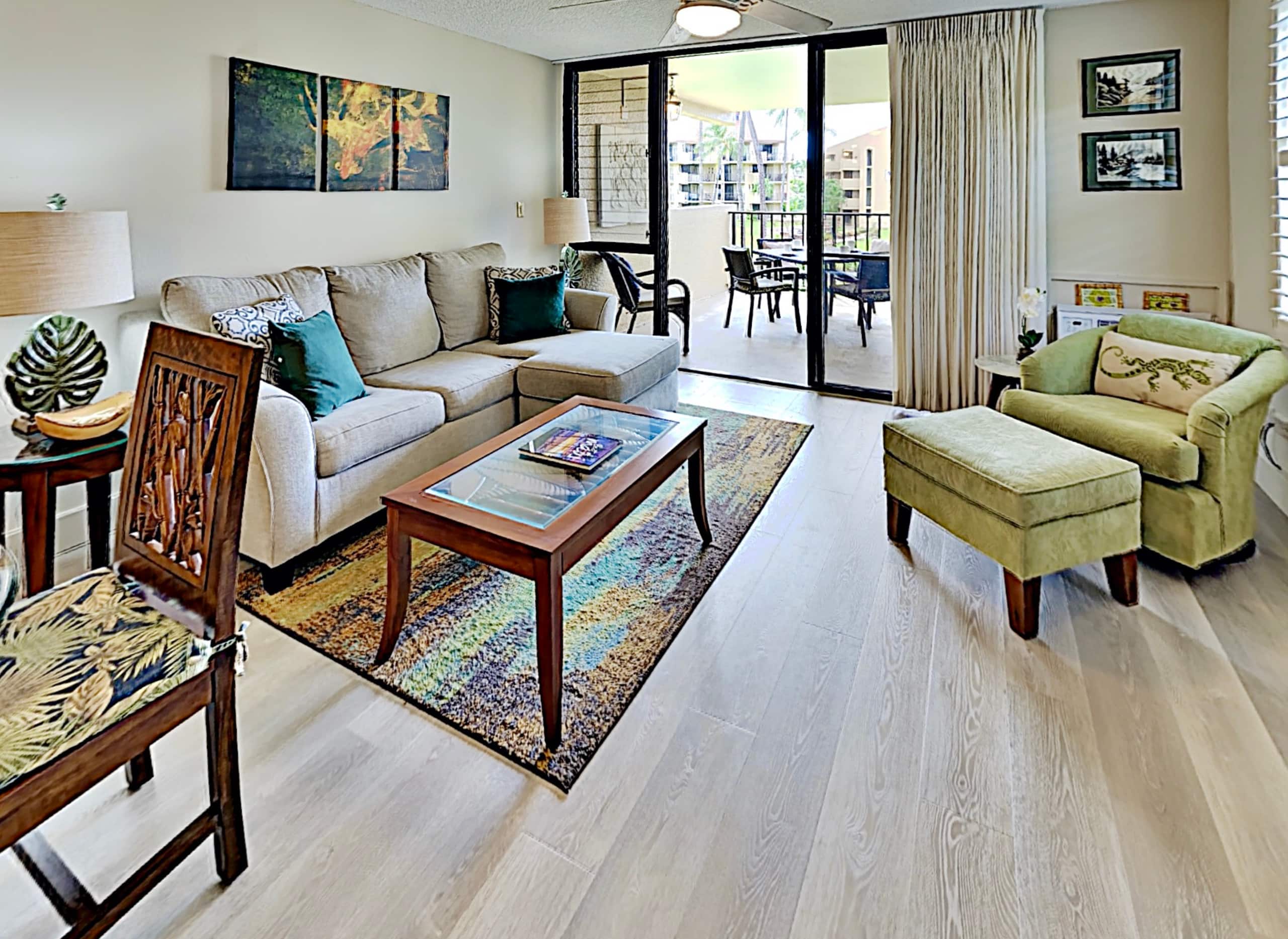 Last Minute Incredible Deal Fully Renovated 1b/2ba - Image 2