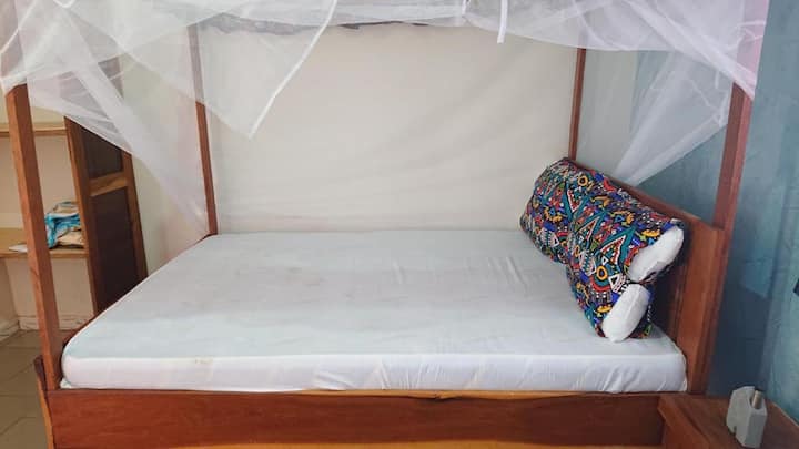 ห้องเตียงใหญ่
SOCE