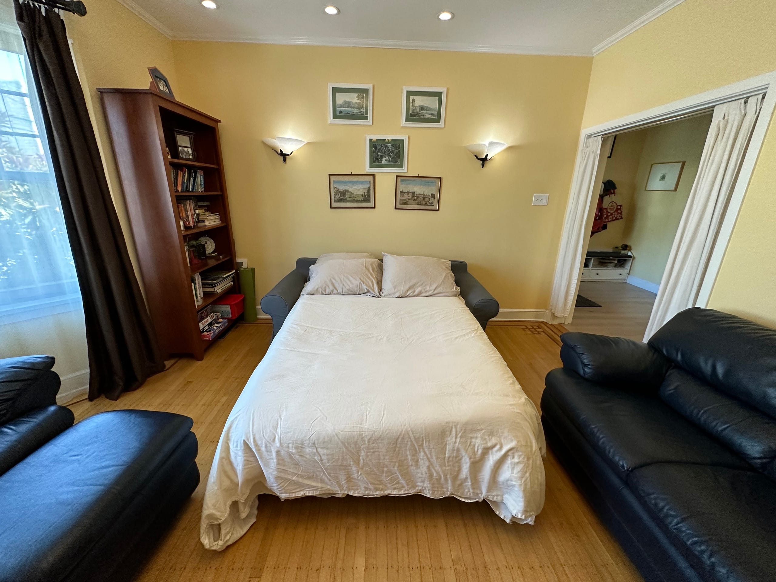 Home in San Francisco · ★5.0 · 4 bedrooms · 4 beds · 2.5 baths - Image 8