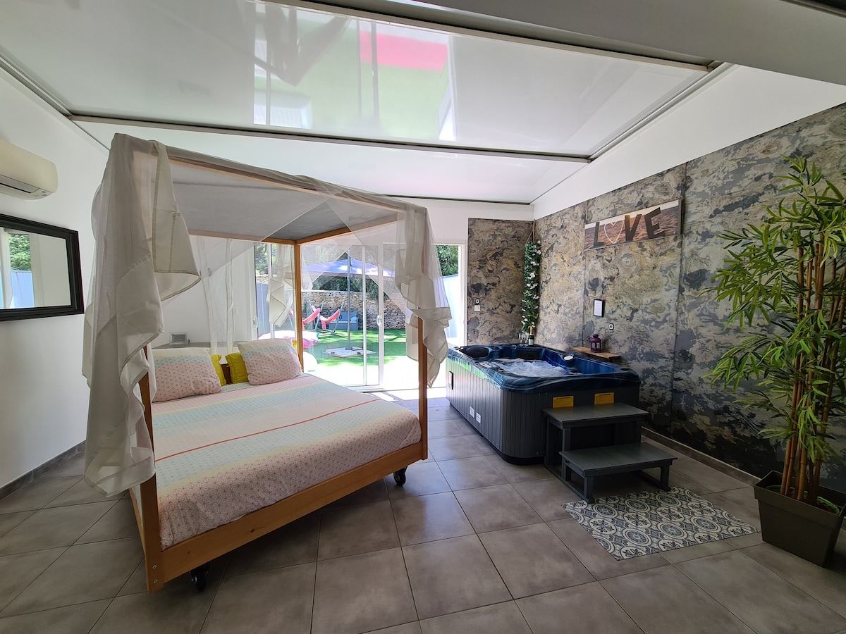 Suite DUO avec jacuzzi et sauna privés - Villas à louer à La Ciotat,  Provence-Alpes-Côte d'Azur, France - Airbnb
