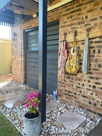 Frangipani House with magnesium pool gallery image 4