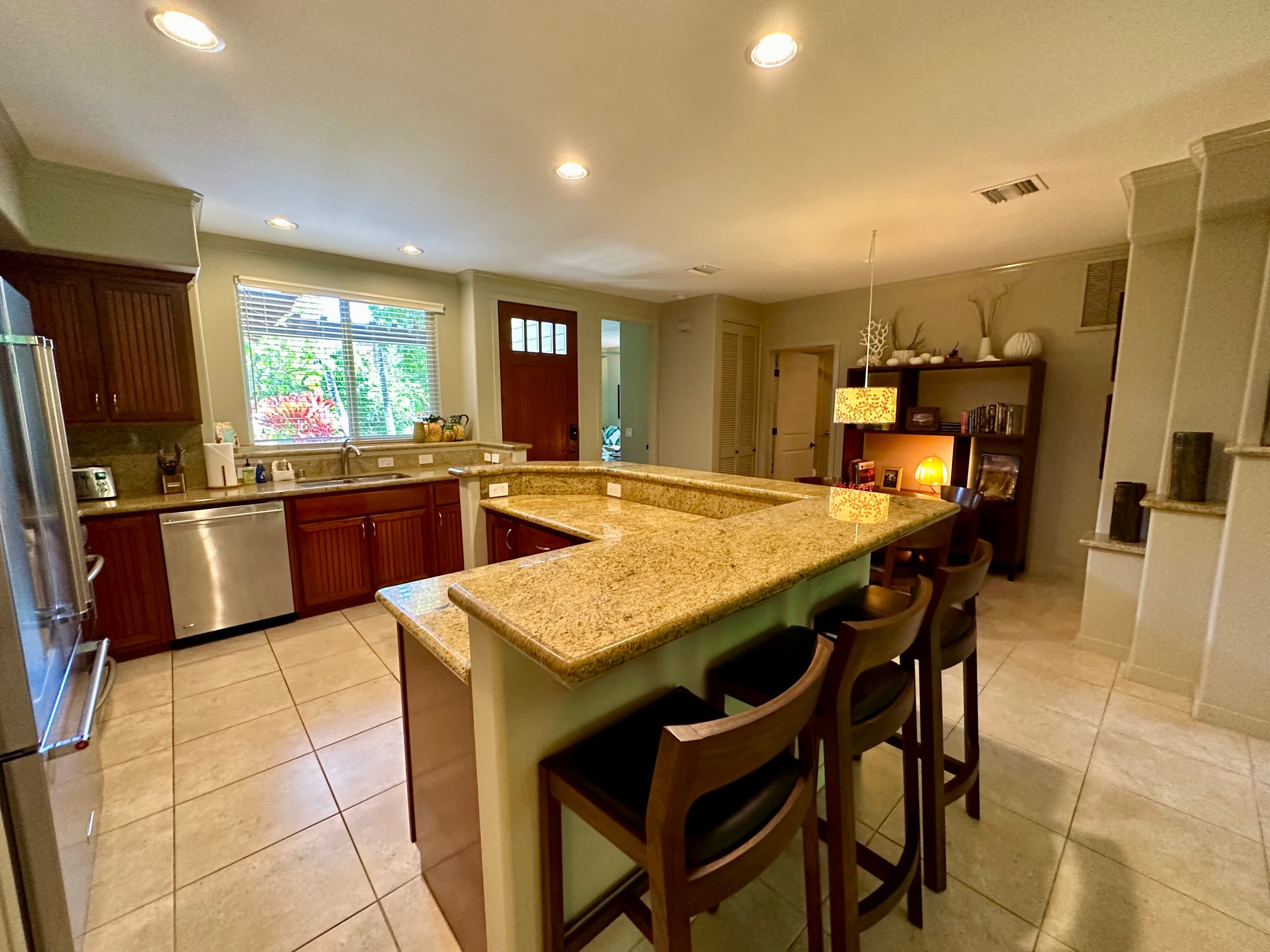 Condo in Waimea · ★4.97 · 2 bedrooms · 3 beds · 2 baths - Image 13