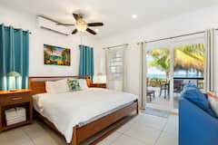 OceanView+Bungalow%3A+beachfront%3A+Placencia+Village