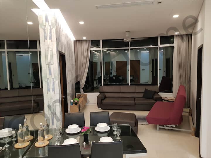 "5 Star & Luxury Apartment near KLCC/KL CityCentre Serviced