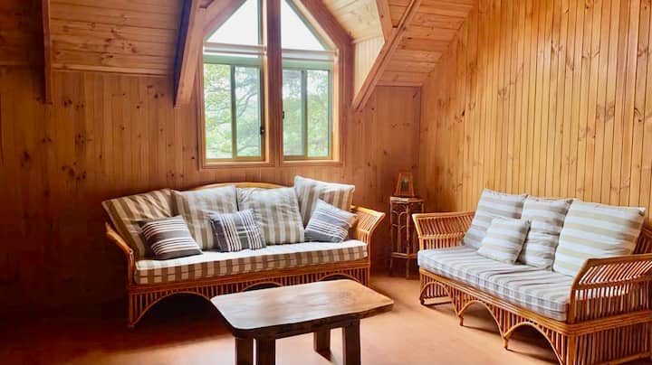 The Red Cedar - Kiama's Secret Ocean-view Cottage - Wollongong