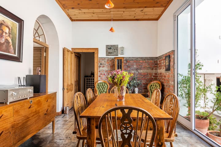 111 Church - Room1 - Le cap