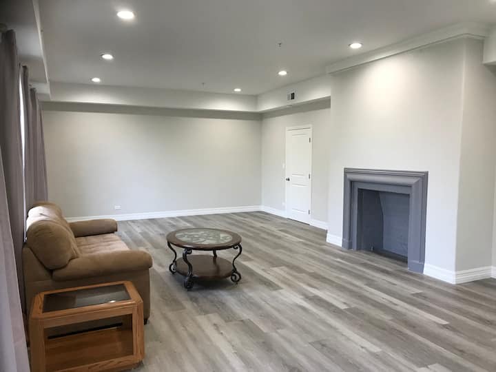 Beautifully Renovated 2022 Home - Pasadena, CA