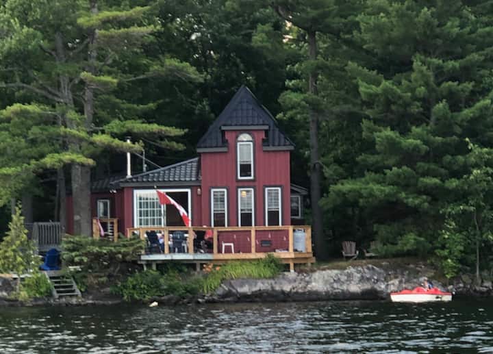 Under the Constellations in Bobcaygeon Cabins for Rent in Bobcaygeon