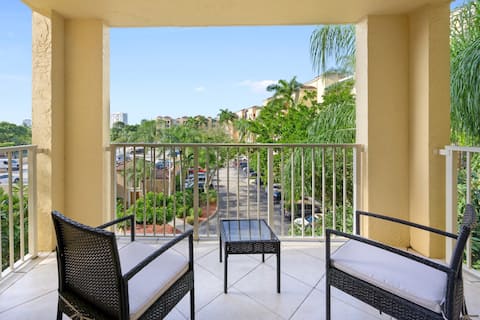 Cozy, safe, quiet 2 Bedrooms / 2 Bath / Aventura