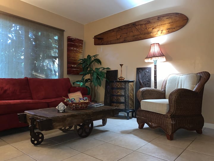 Tropical Retro Hot Tub Pool 2 Bedrooms Palm Beach - West Palm Beach, FL