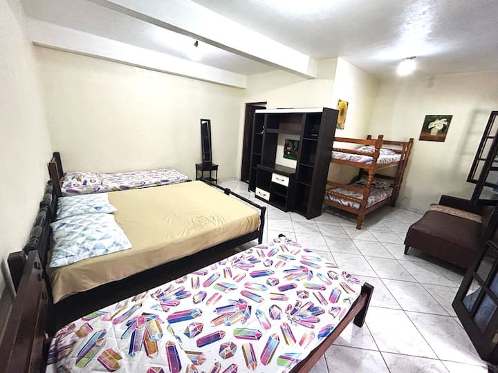 意大利家庭房！可容纳7人，请前往！ ！ ！