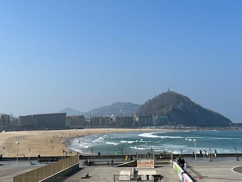 Top Airbnb: ¡ Premium apartment Come and see ! en Donostia San Sebastián