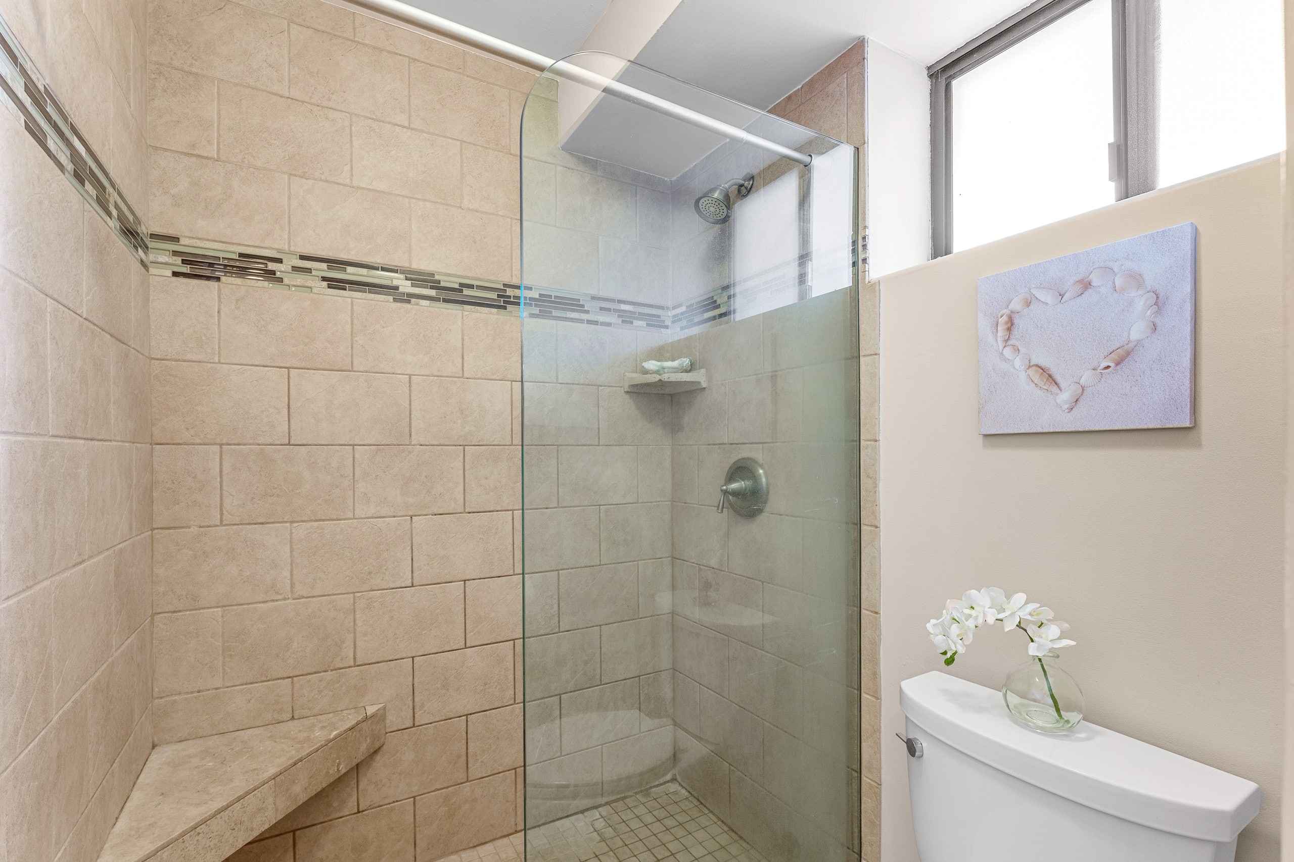 Awesome Oceanfront Condo KR207 - Image 8