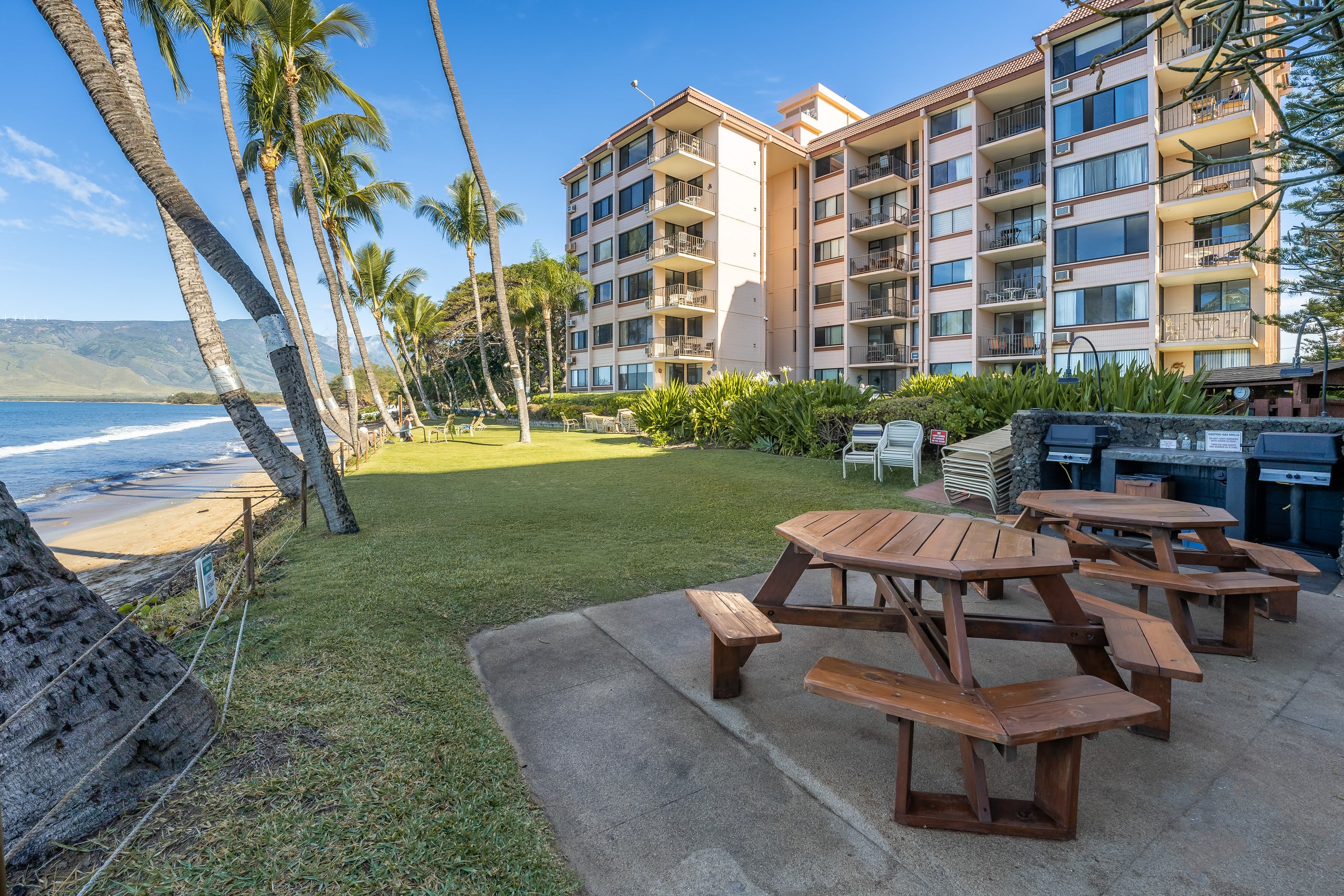 Awesome Oceanfront Condo KR207 - Image 17