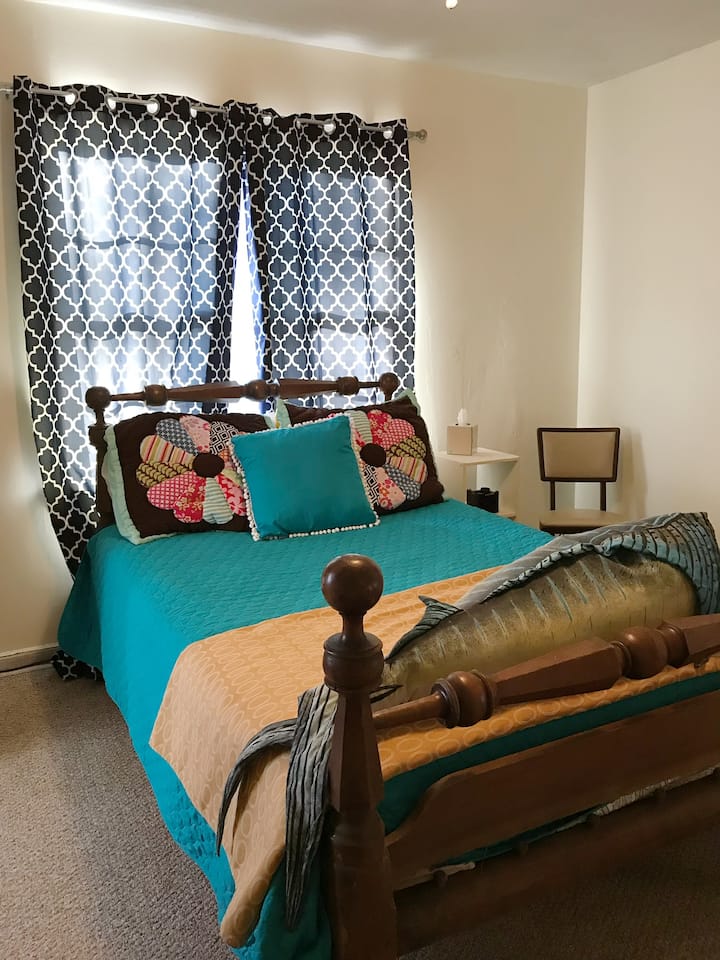 מיטה בגודל מלא