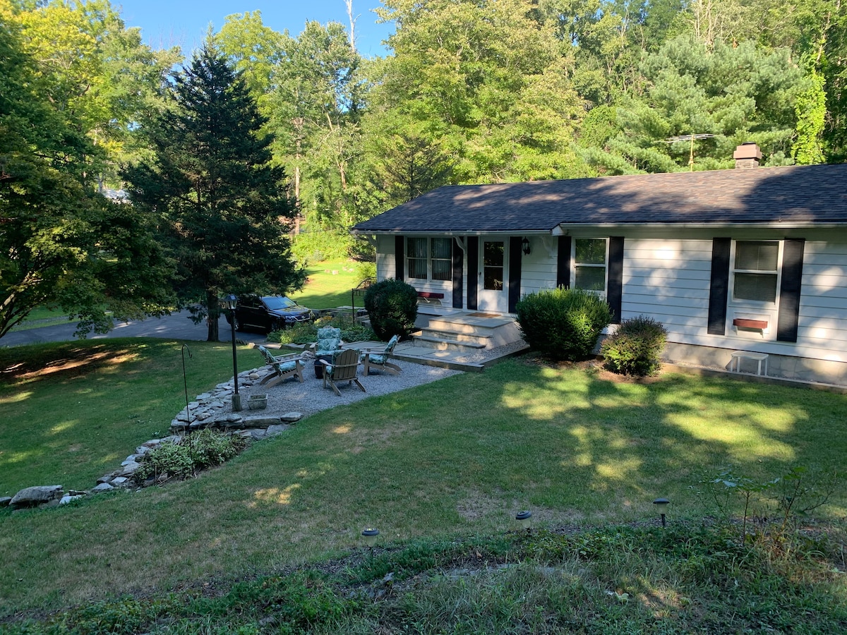 Appalachian Trail House! Easy access to NYC trains Houses for Rent in