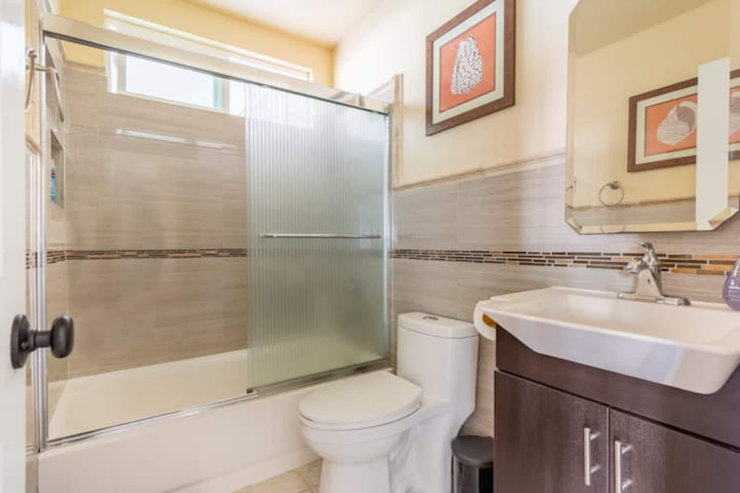 Home in Kailua-Kona · ★4.78 · 1 bedroom · 1 bed · 1 private bath - Image 7