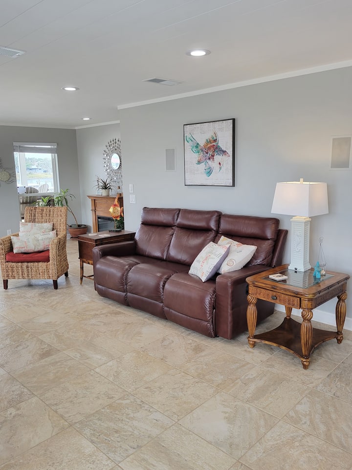 Waterfront Paradise "No Wake Zone" On Perdido Key - Perdido Key, FL