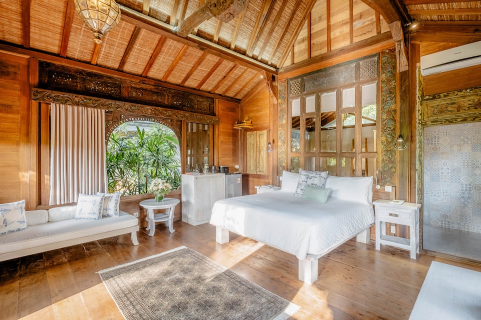 Tresna Bali Cabin, a rebuilt teak house, Bedulu, Ubud, Bali, Indonesia, photo 1 of 10