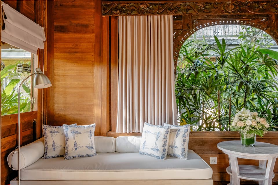 Tresna Bali Cabin, a rebuilt teak house, Bedulu, Ubud, Bali, Indonesia, photo 5 of 10