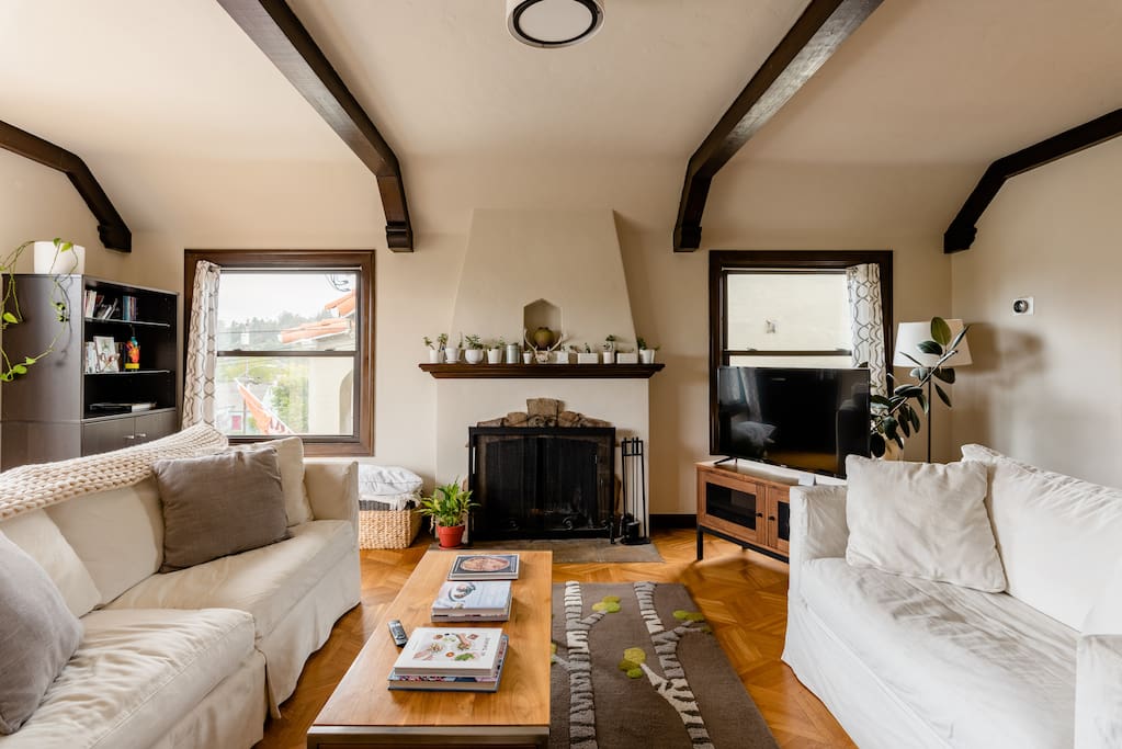 Airbnb The Oakland Hills Hideaway - House with Garden