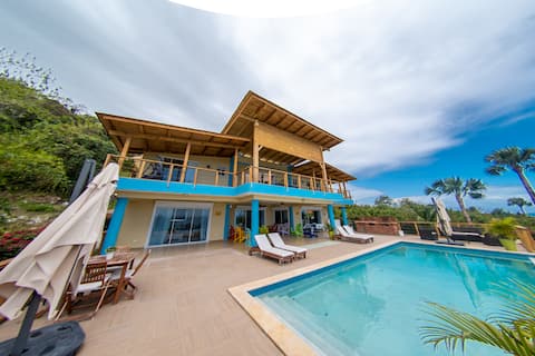 Villa Larimar-Barahona,Ocean View, Mini Golf, BBQ