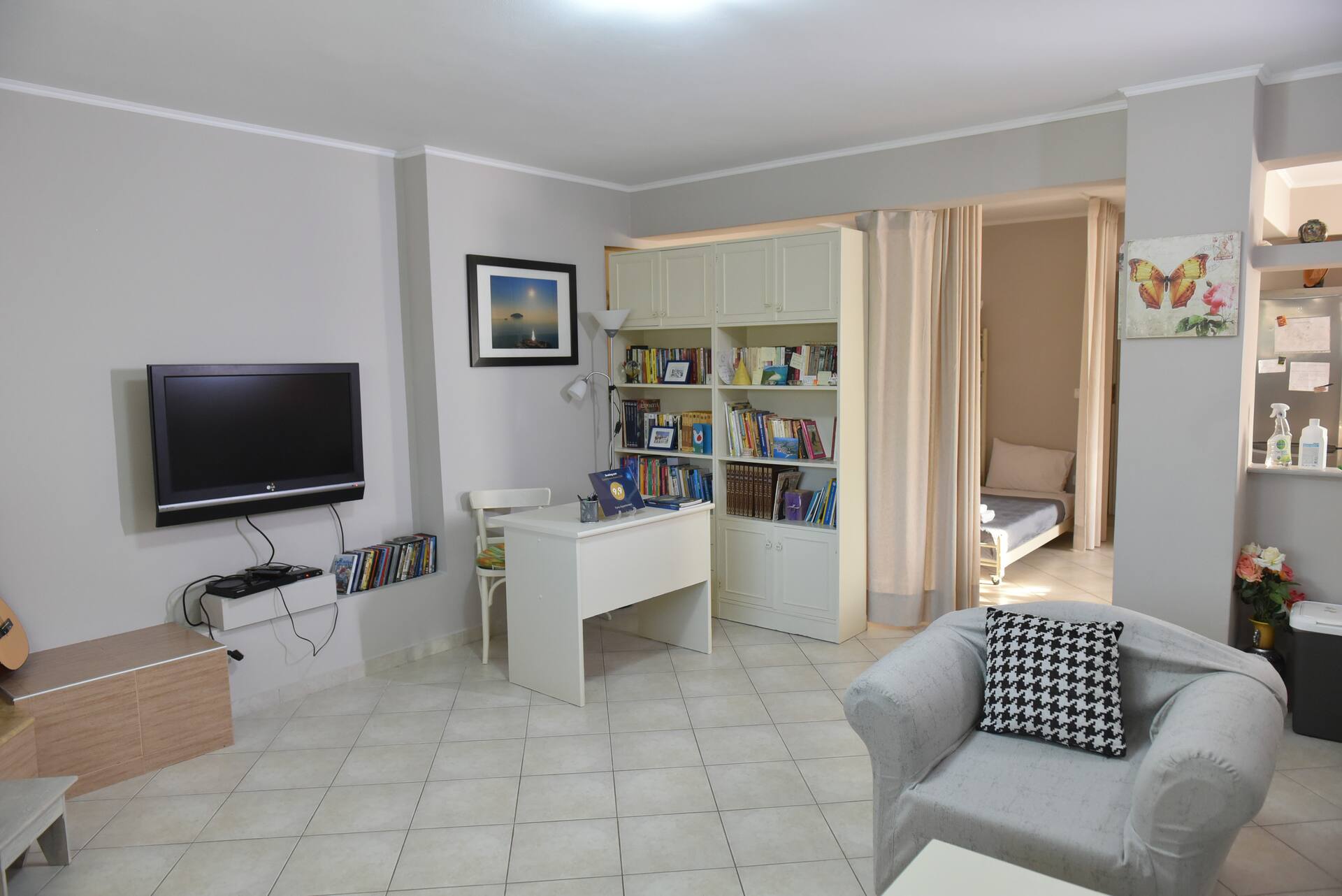 Fanis Apartment — photo 3