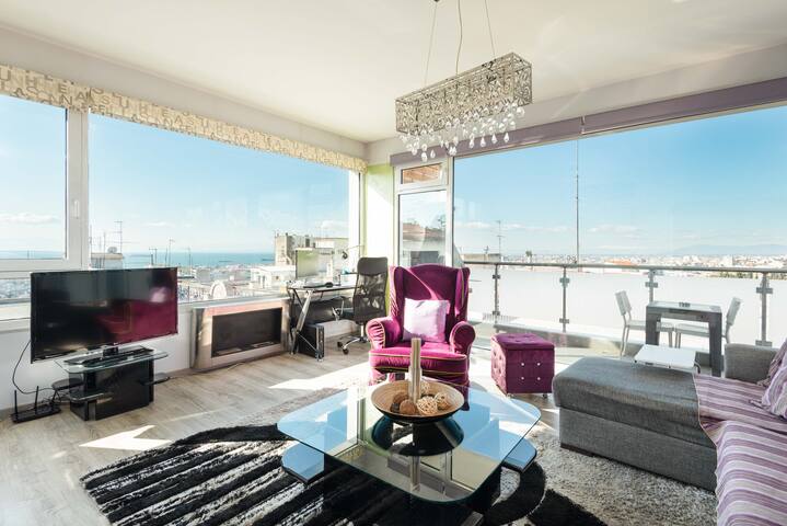 Arvanitidis Suites Presidential luxury suite gallery image 5