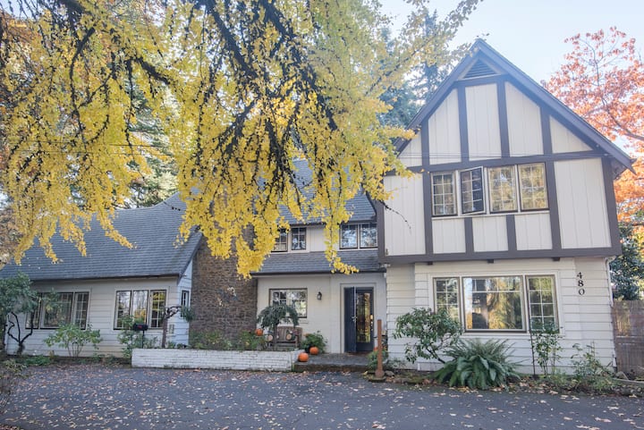 Image showcasing Salem Vacation Rentals | Loft and Cabin Rentals | Airbnb